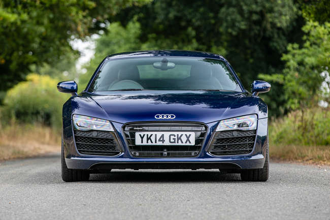 2014 Audi R8 Coupé V10-Sold