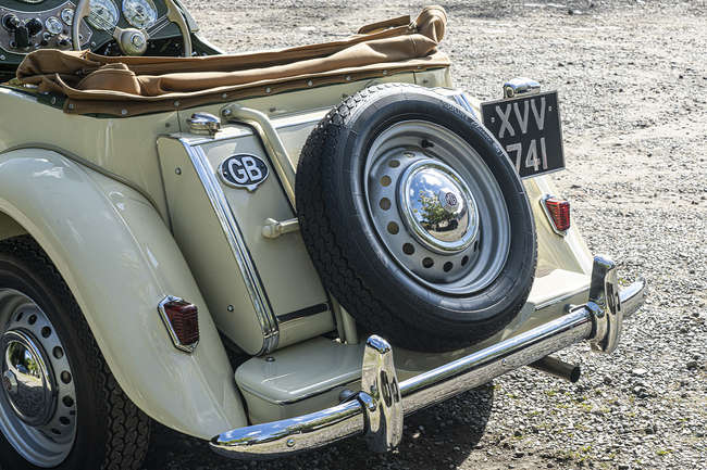 Iconic Auctioneers | 1952 MG TD Midget-Sold