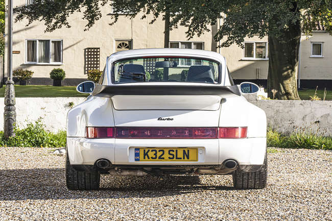 1993 Porsche 911 (964) Turbo 3.3-Litre-Sold