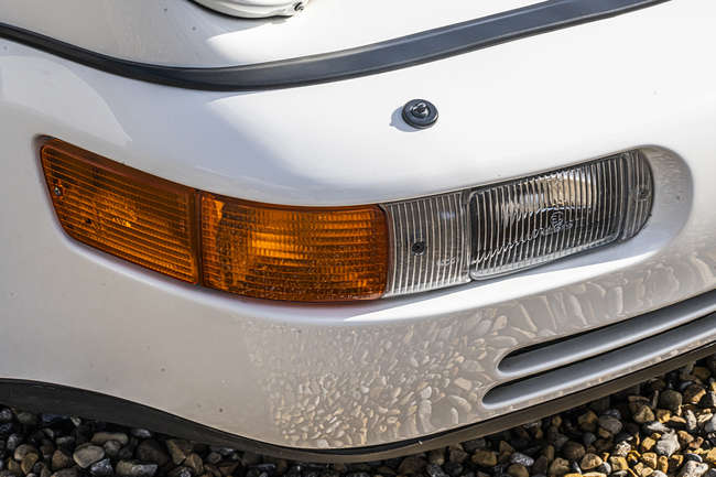1993 Porsche 911 (964) Turbo 3.3-Litre-Sold