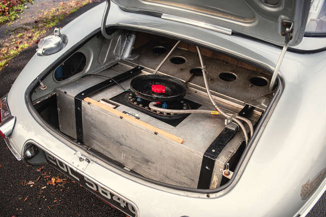 1965 Jaguar E-Type Series I 4.2-Litre Roadster 'Semi-lightwe-Auction Lot