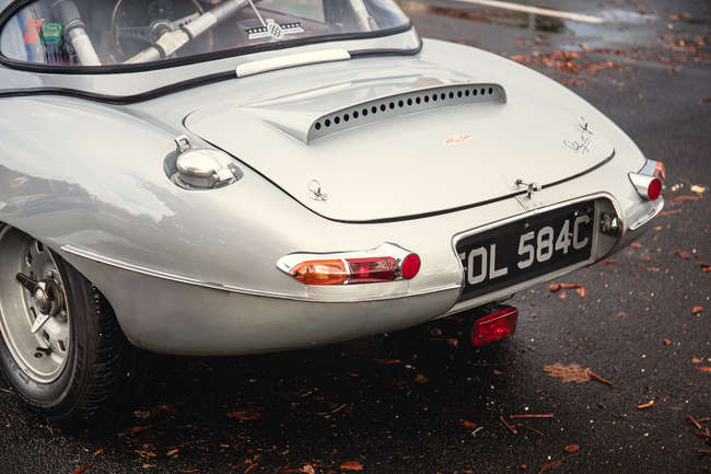 1965 Jaguar E-Type Series I 4.2-Litre Roadster 'Semi-lightwe-Auction Lot