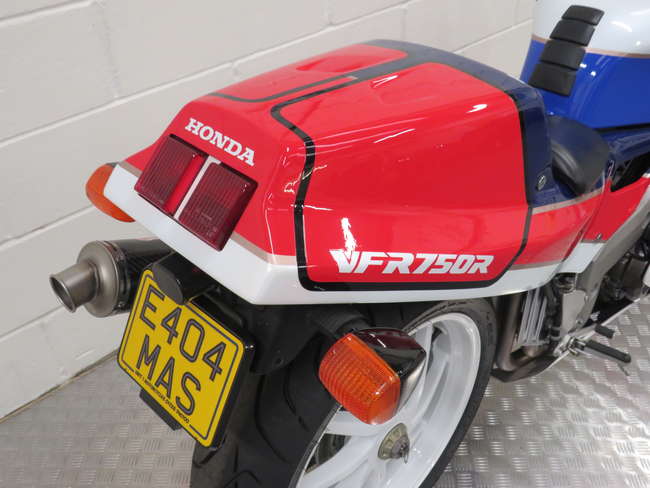 1988 Honda VFR750R Type RC30 748cc-Sold
