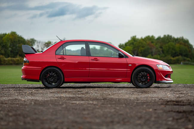 2005 Mitsubishi Lancer Evo VIII MR FQ-400-Sold
