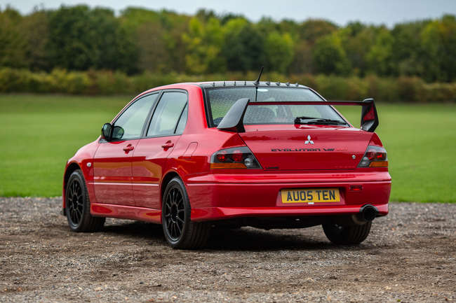 2005 Mitsubishi Lancer Evo VIII MR FQ-400-Sold