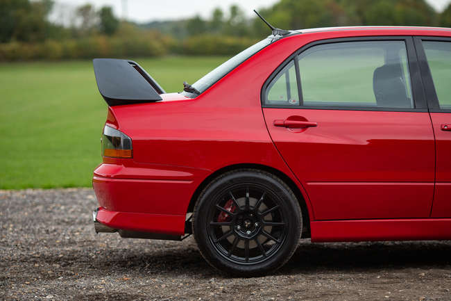 2005 Mitsubishi Lancer Evo VIII MR FQ-400-Sold