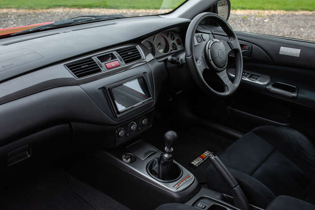 2005 Mitsubishi Lancer Evo VIII MR FQ-400-Sold