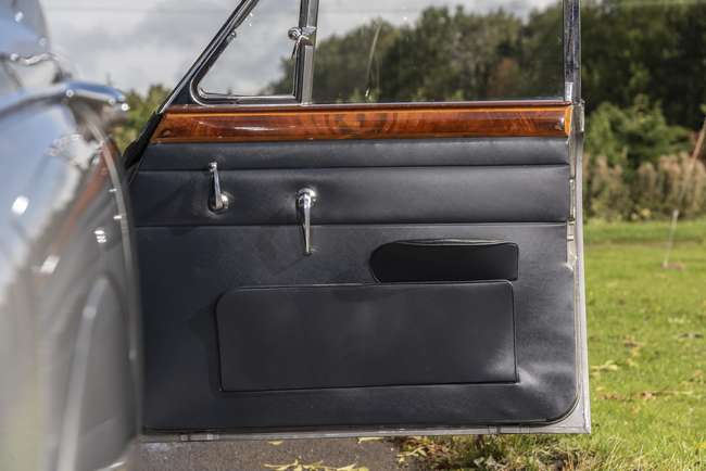 1965 Daimler 2½-Litre V8 Saloon -Sold