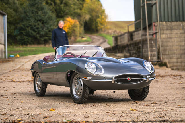 Exquisite Electric 1:2,5 Scale Model Jaguar E-Type Series 1 -Auction Lot