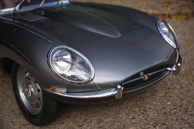 Exquisite Electric 1:2,5 Scale Model Jaguar E-Type Series 1 -Auction Lot