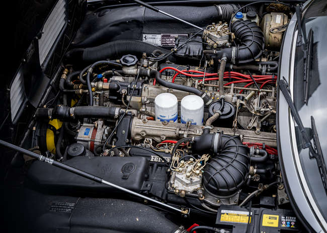 1986 Ferrari 412 Manual - 9,627 miles -Sold