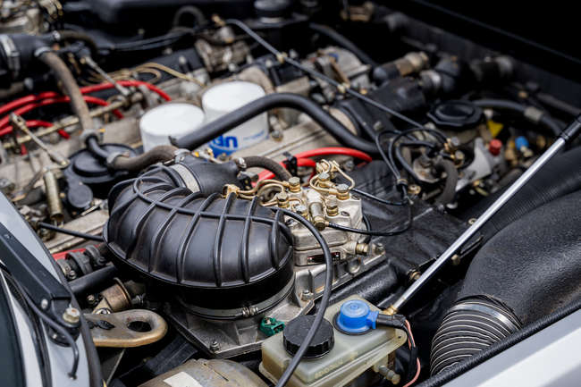 1986 Ferrari 412 Manual - 9,627 miles -Sold