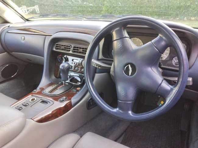 1996 Aston Martin DB7 i6-Sold