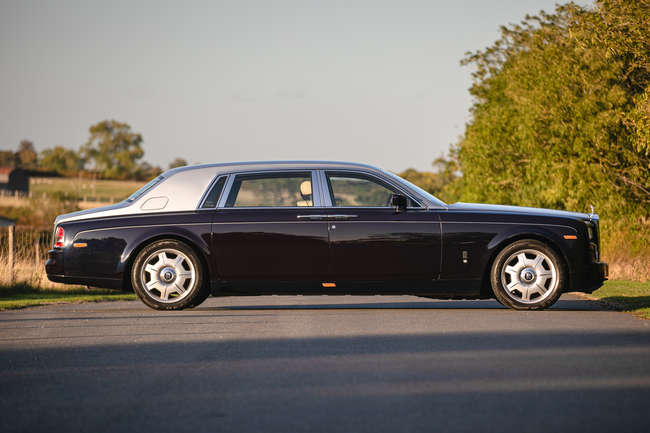 洋書 ROLLS ROYCE IN AMERICA New Rolls-Royce for Sale - Rolls-Royce Motor Cars Dallas