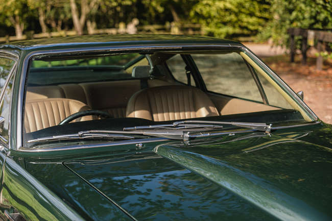 1974 Aston Martin V8 Saloon Series 3-Auction Lot