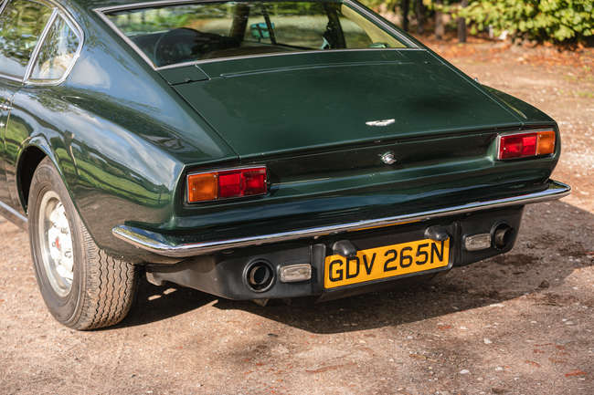 1974 Aston Martin V8 Saloon Series 3-Auction Lot