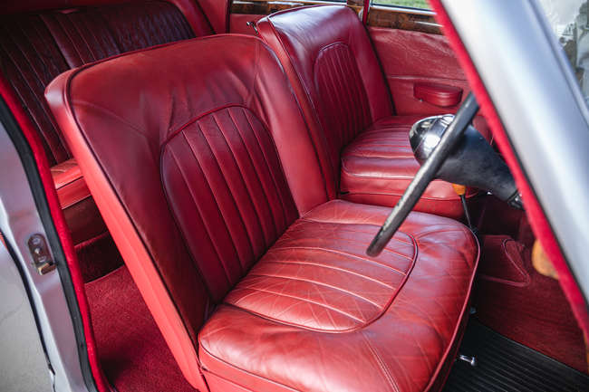 1952 Jaguar Mk VII Saloon-Auction Lot