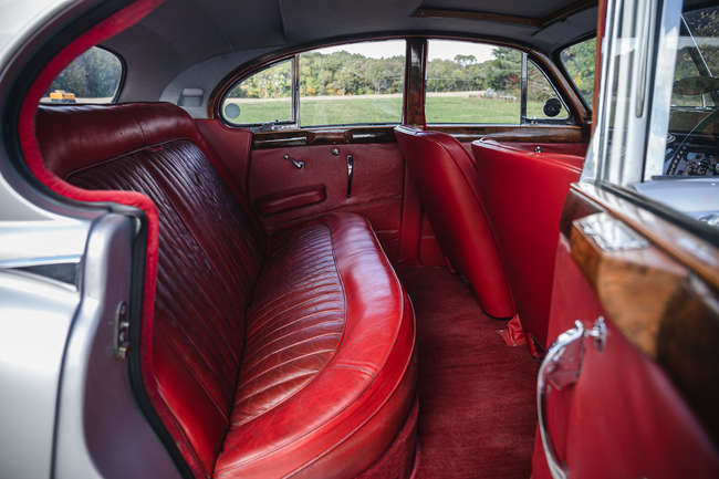 1952 Jaguar Mk VII Saloon-Auction Lot