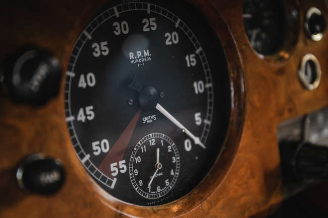 1952 Jaguar Mk VII Saloon-Auction Lot