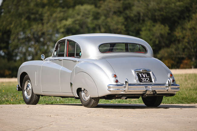 1952 Jaguar Mk VII Saloon-Auction Lot