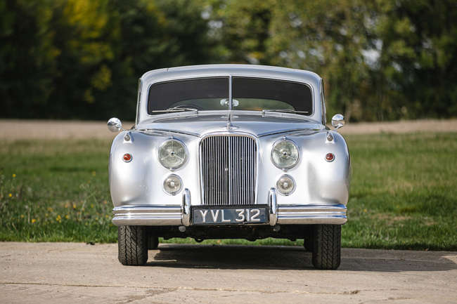 1952 Jaguar Mk VII Saloon-Auction Lot