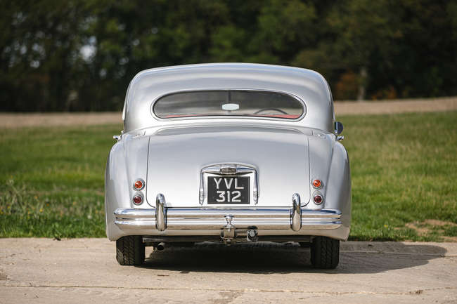 1952 Jaguar Mk VII Saloon-Auction Lot