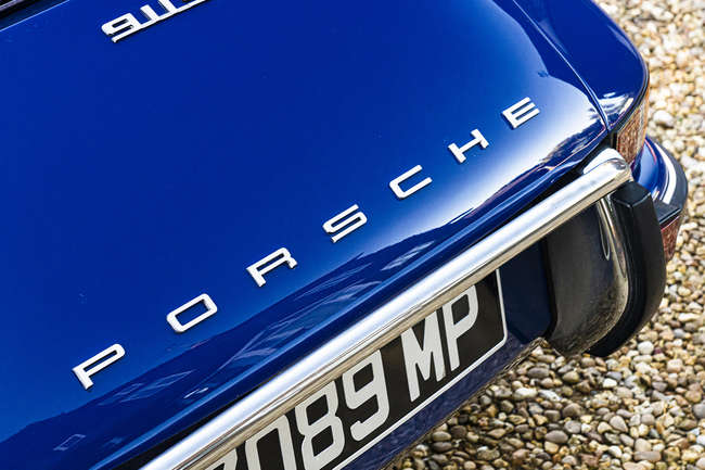 1973 Porsche 911 2.4S Targa-Auction Lot