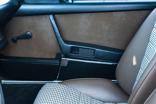 1973 Porsche 911 2.4S Targa-Auction Lot
