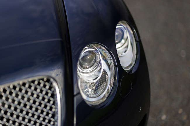 2004 Bentley Continental GT Coupé-Sold