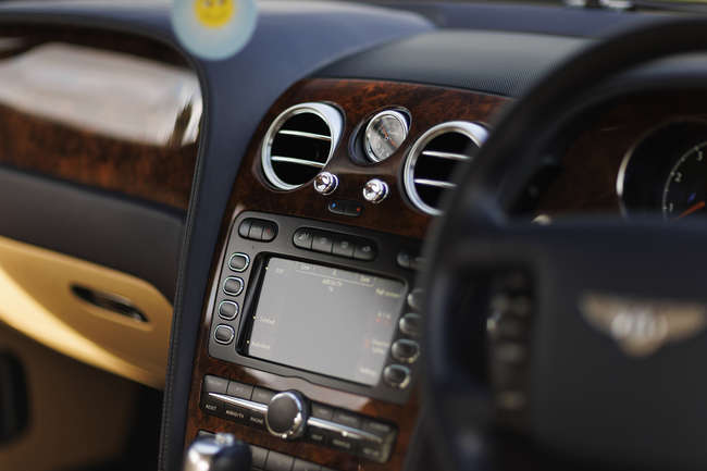 2004 Bentley Continental GT Coupé-Sold