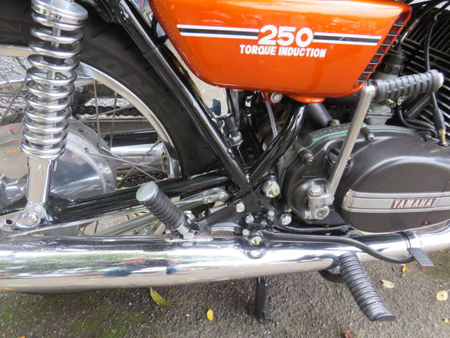 1975 Yamaha RD250 247cc-Auction Lot