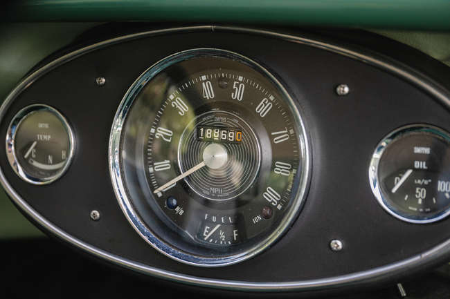 1964 Morris Mini-Minor Traveller-Auction Lot