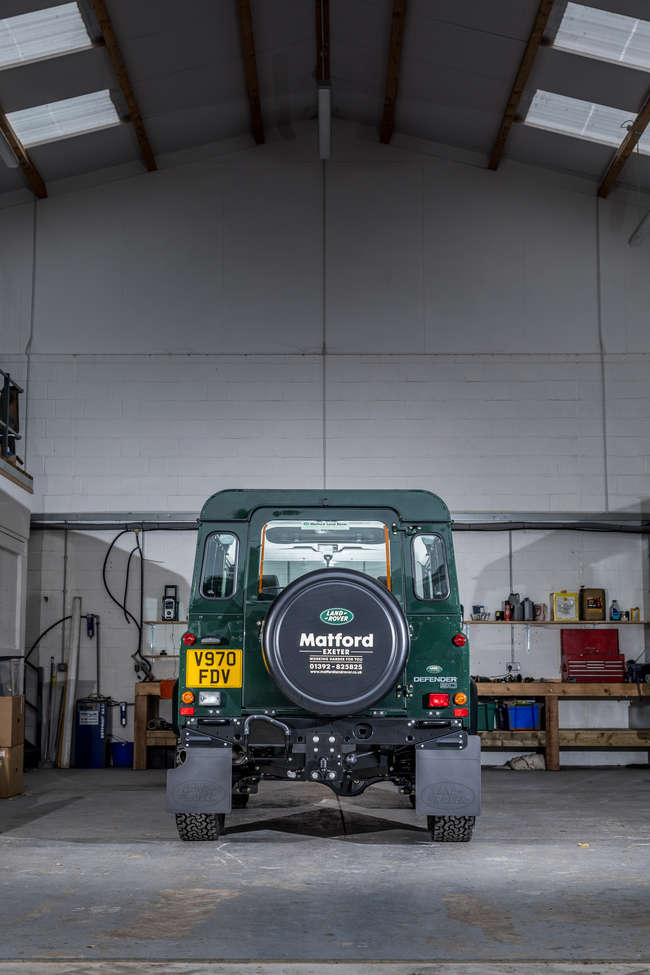 1999 Land Rover Defender 90 Td5 - fully restored/magazine fe-Auction Lot