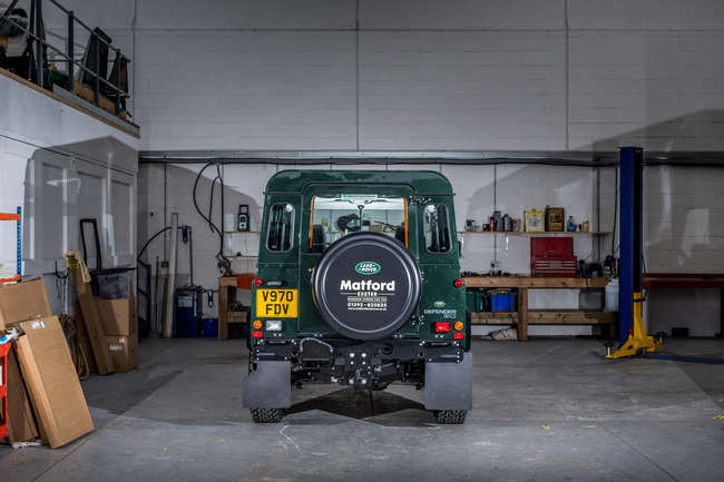 1999 Land Rover Defender 90 Td5 - fully restored/magazine fe-Auction Lot