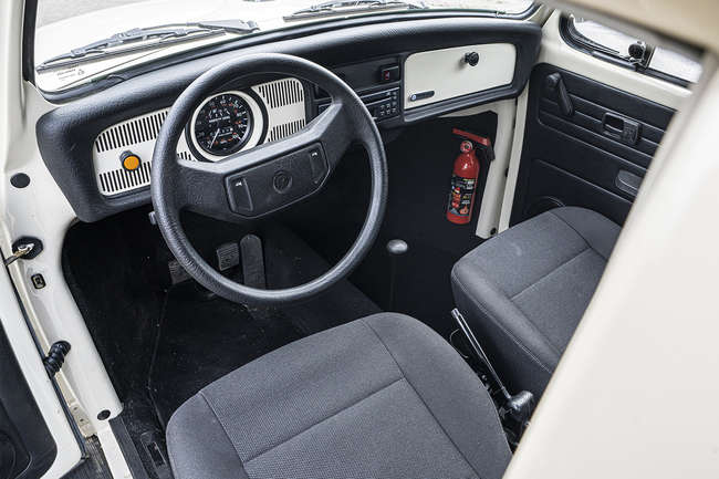 2003 Volkswagen Beetle Sedán Última Edición-Sold
