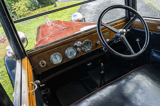 1925 Lagonda 12/24 S Saloon-Auction Lot