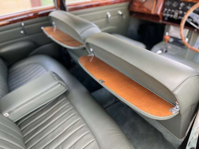 1964 Jaguar Mk2 3.8-Litre Saloon-Sold