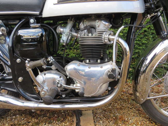 1963 Norton Dominator 650SS 646cc-Sold