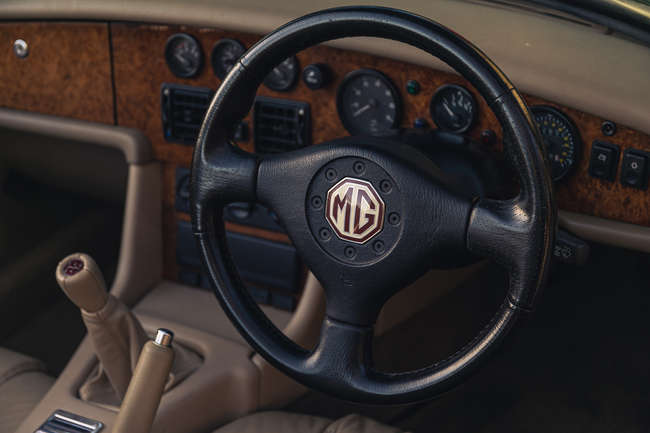 1999 MG R V8-Sold