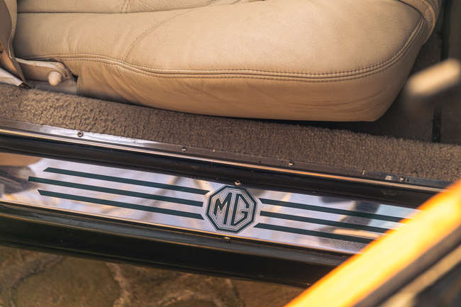 1999 MG R V8-Sold