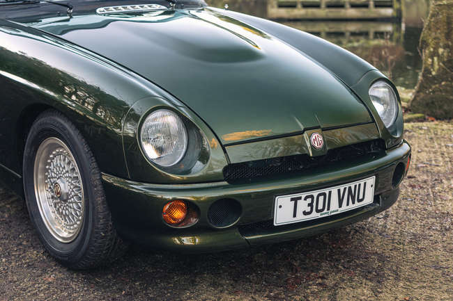 1999 MG R V8-Sold