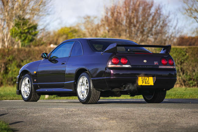 1998 Nissan Skyline R33 GT-R V-spec -Sold