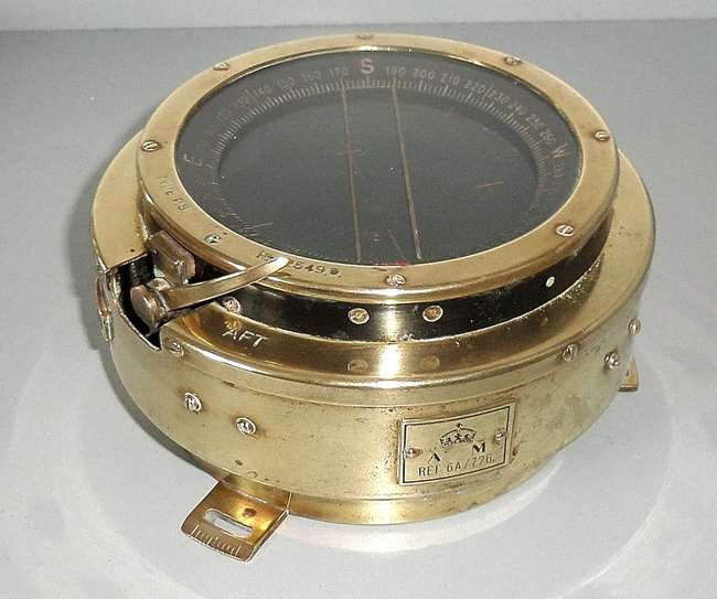 WWII Spitfire Compass- Air Ministry, Type P-8 REF. 6A/726 da-Sold