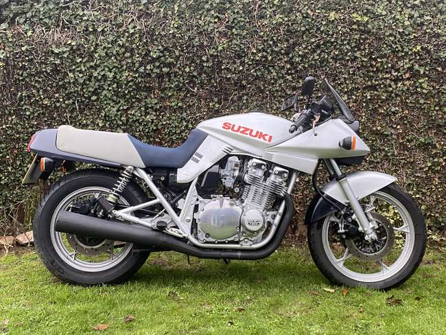 Iconic Auctioneers | 1982 Suzuki GSX1000 SZ Katana 997cc-Auction Lot