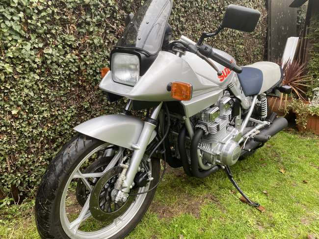 Iconic Auctioneers | 1982 Suzuki GSX1000 SZ Katana 997cc-Auction Lot