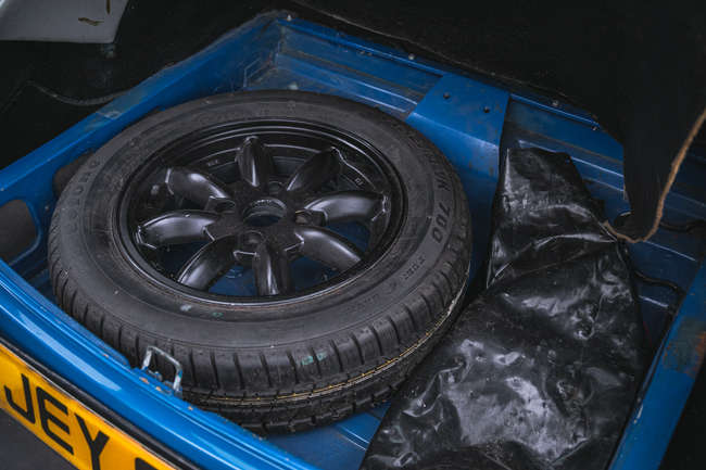 1975 MG B GT 'Factory' V8-Auction Lot