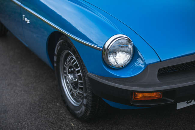 1975 MG B GT 'Factory' V8-Auction Lot