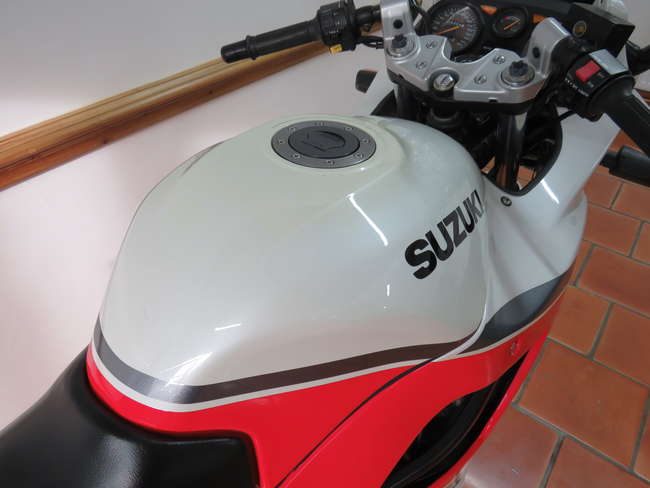 1991 Suzuki GSX750F 748cc-Sold