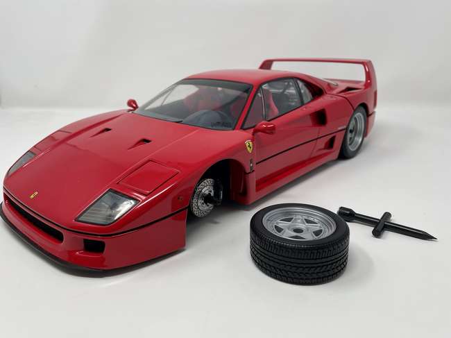 Kyosho Ferrari F40 1:12th Scale Diecast Model