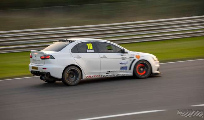 2009 Mitsubishi Evolution X Race Car-Auction Lot